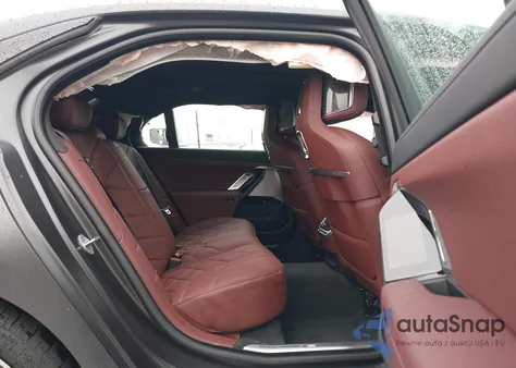 2025 BMW 760I xDrive from USA, damaged, VIN WBA33EJ01SCV16253